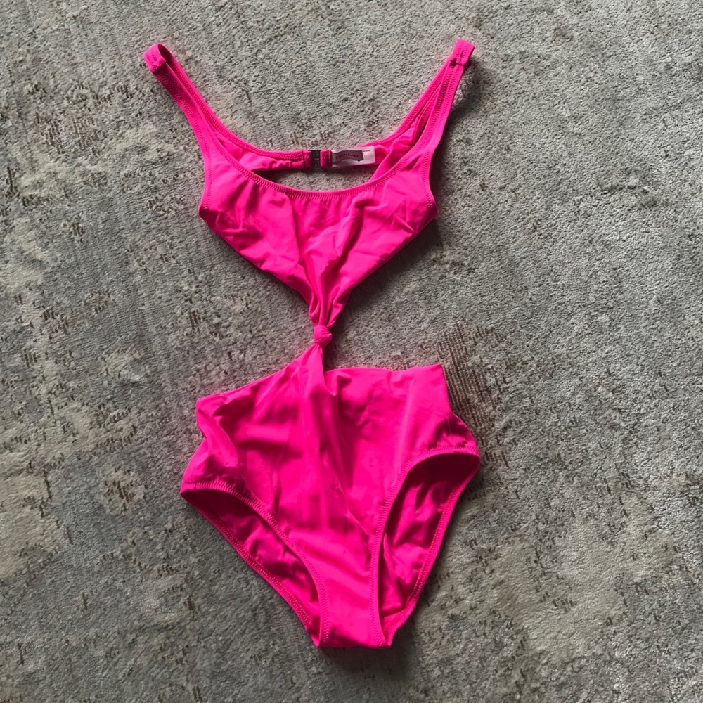 Solid & Stripes bathing suit